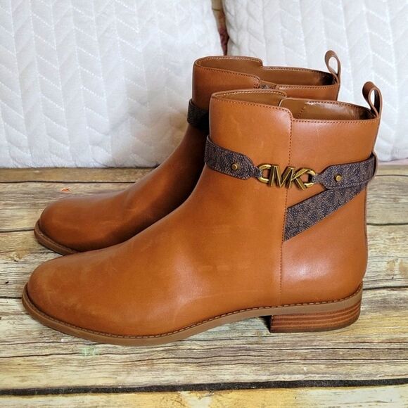 MICHAEL Michael Kors Tan Ankle Boots Size 10 - Picture 1 of 4